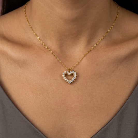 Pearl Spark Heart Necklace
