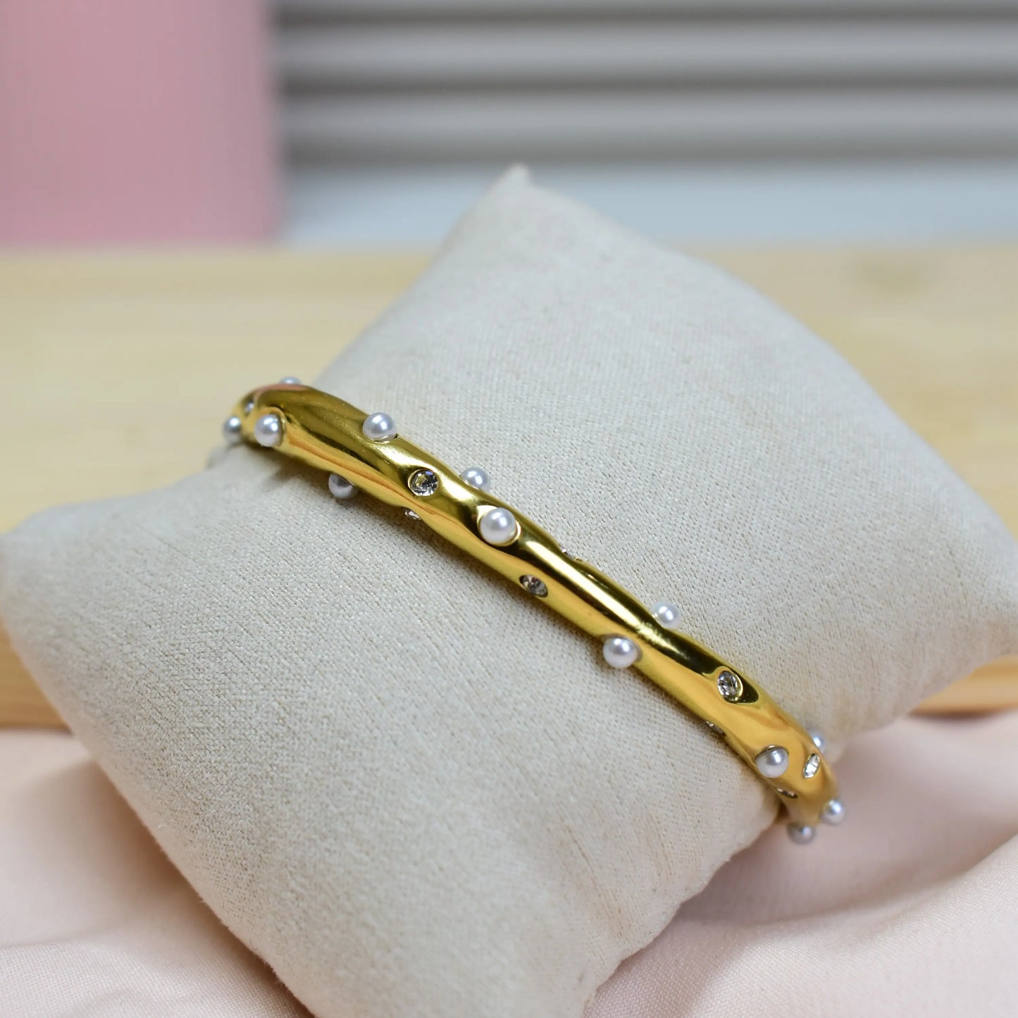 Aurielle Pearl Glow Cuff