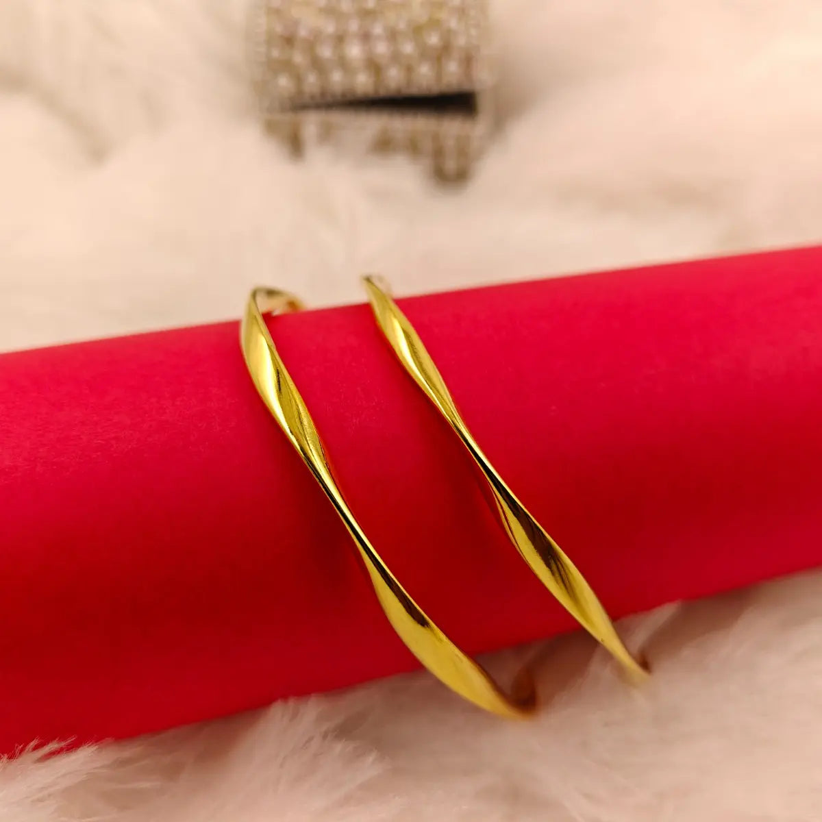 Twisted Bangle Set