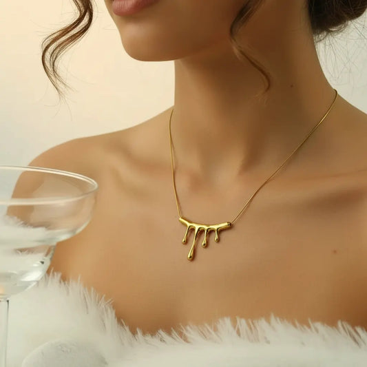 Liquid Drop Bar Necklace