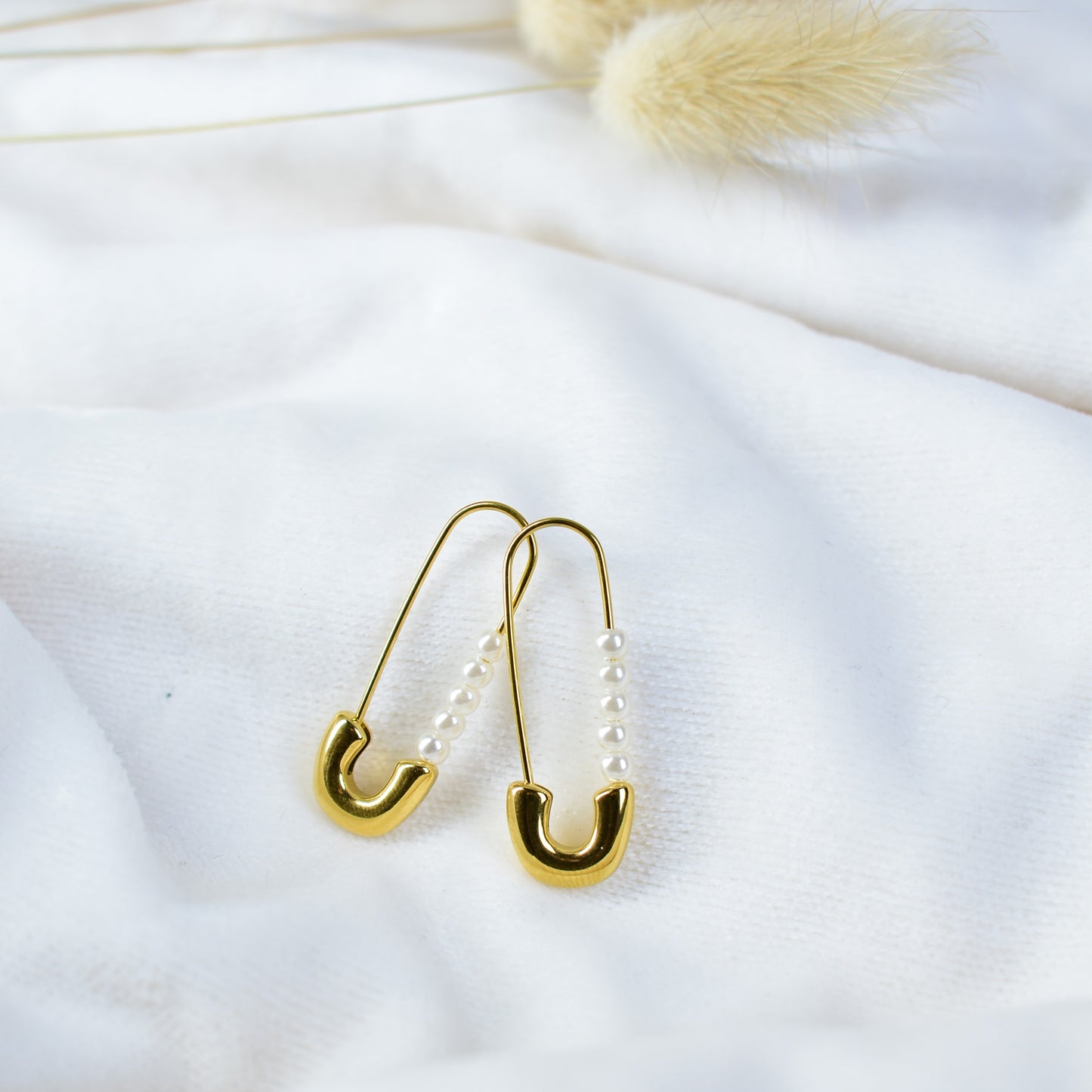 Pearl Pin Earrings