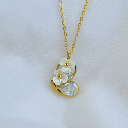 Blossom Dew Pendant Necklace