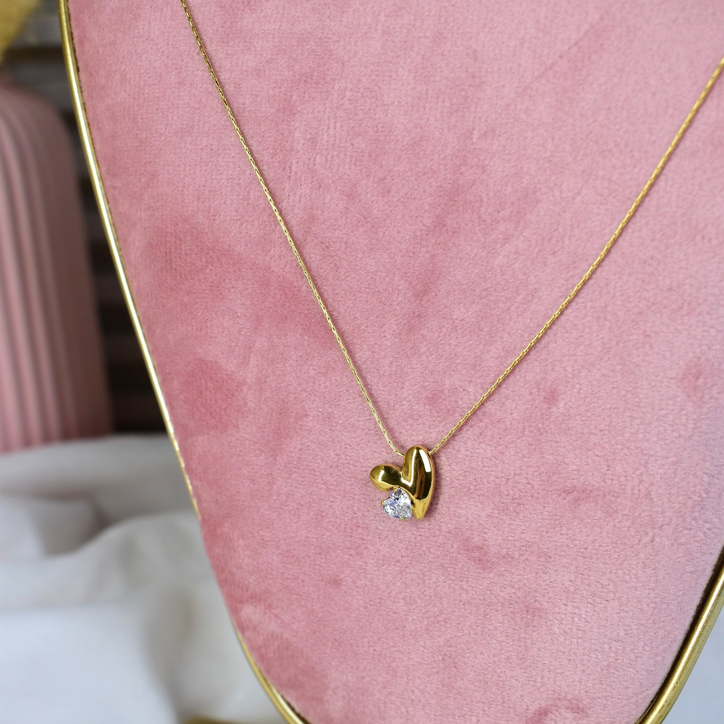 Crystal Heart Glow Necklace