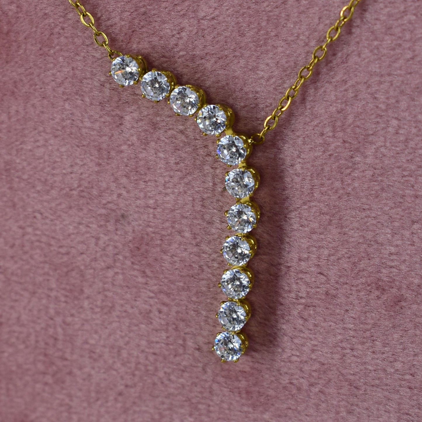 Luxe Lariat Crystal Necklace