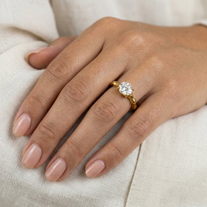 Aurora Solitaire Ring