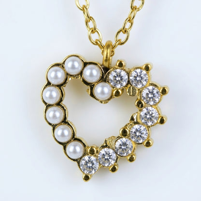 Pearl Spark Heart Necklace