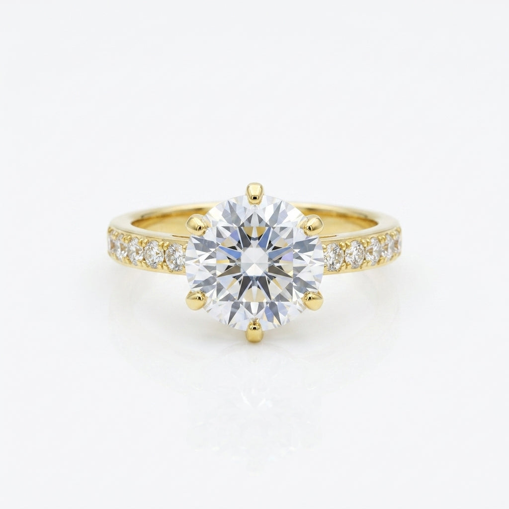 Luxe Solitaire Ring