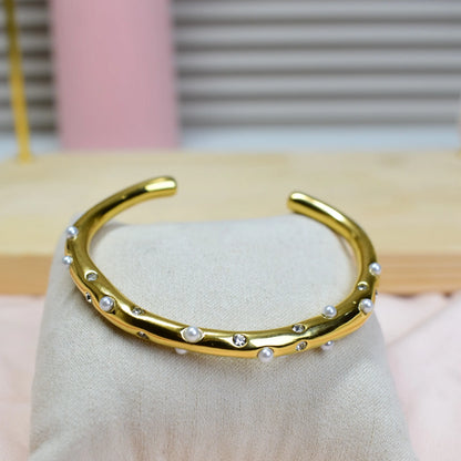 Aurielle Pearl Glow Cuff