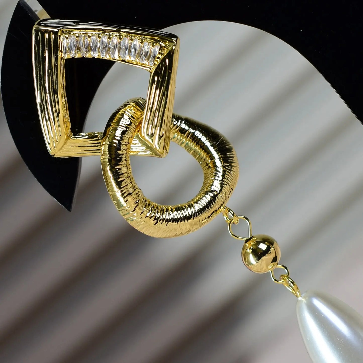 Luxe Pearl Drop Earrings