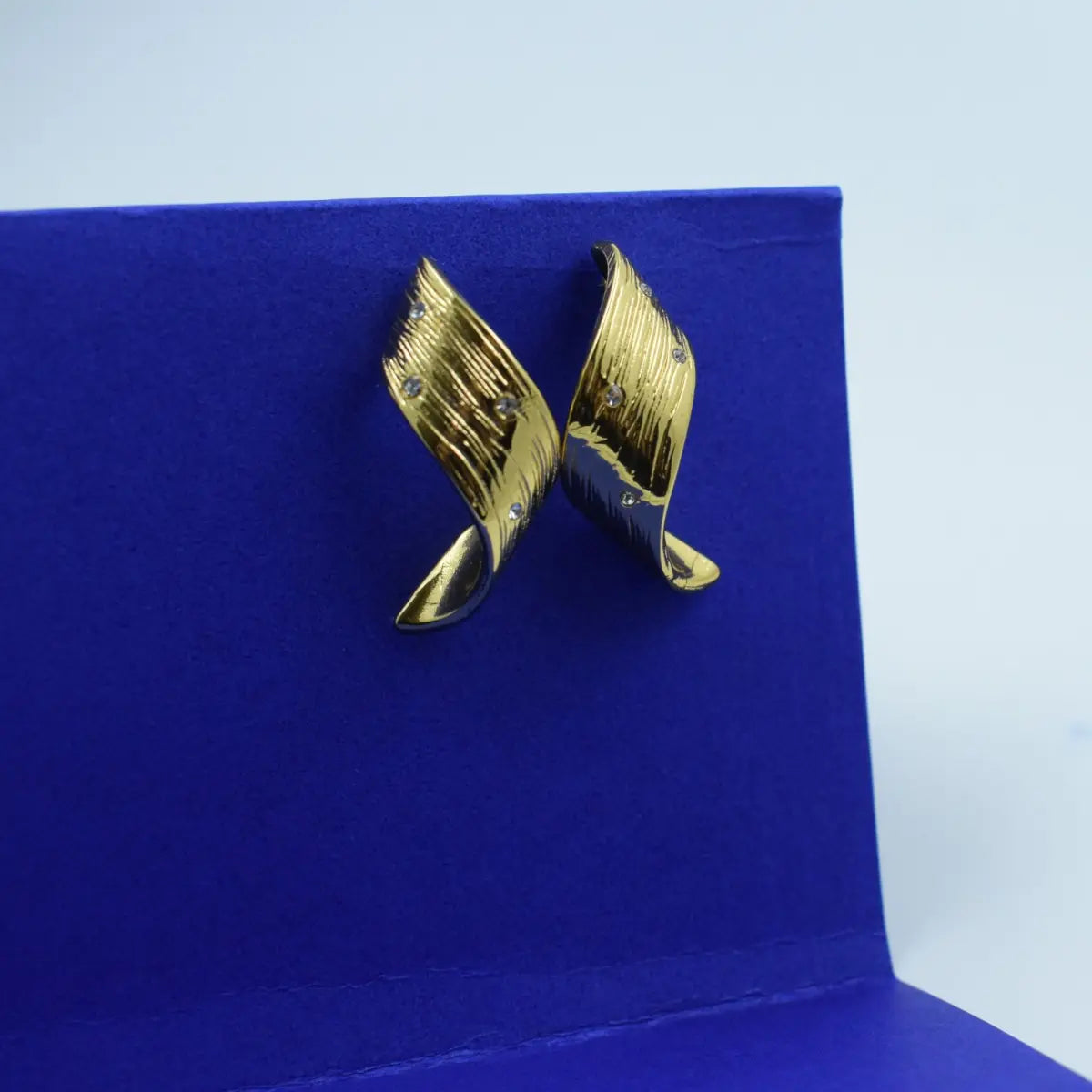 Textured Wave Leaf Earrings