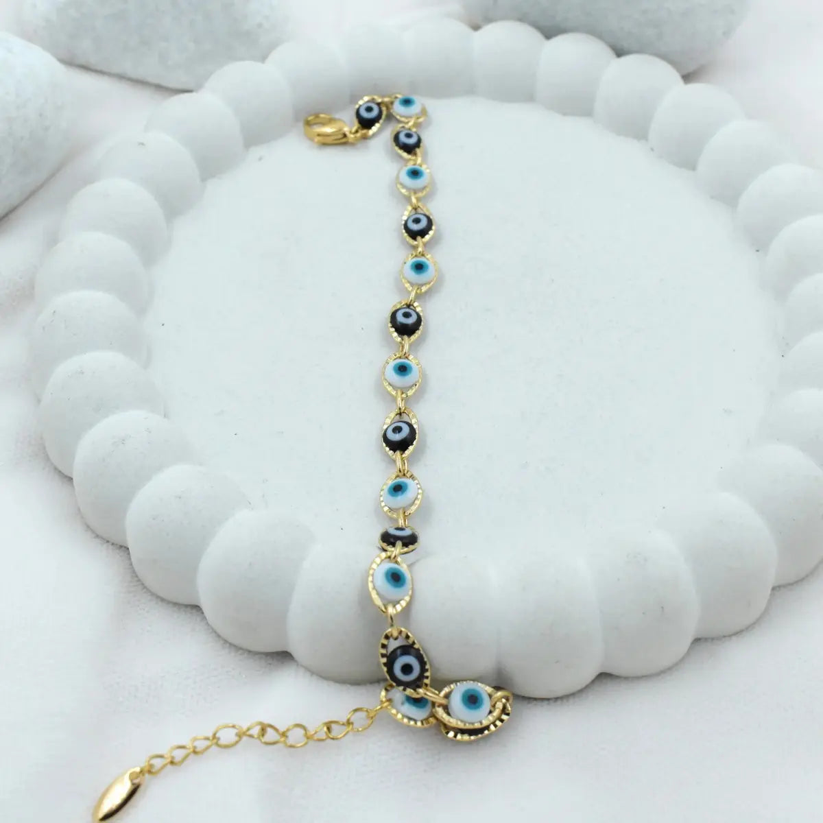 Azure Eye Protective Bracelet