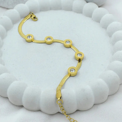 Luxe Solitaire Bezel Bracelet