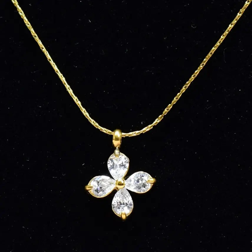 Petal Radiance Pendant Necklace