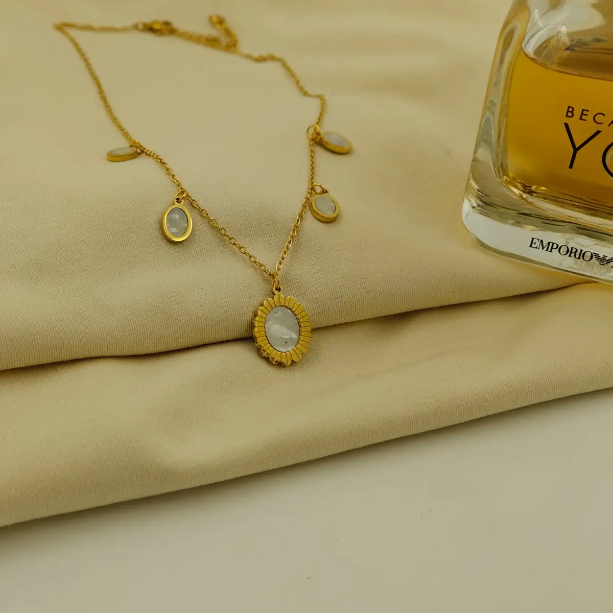 Dainty Dangle Necklace