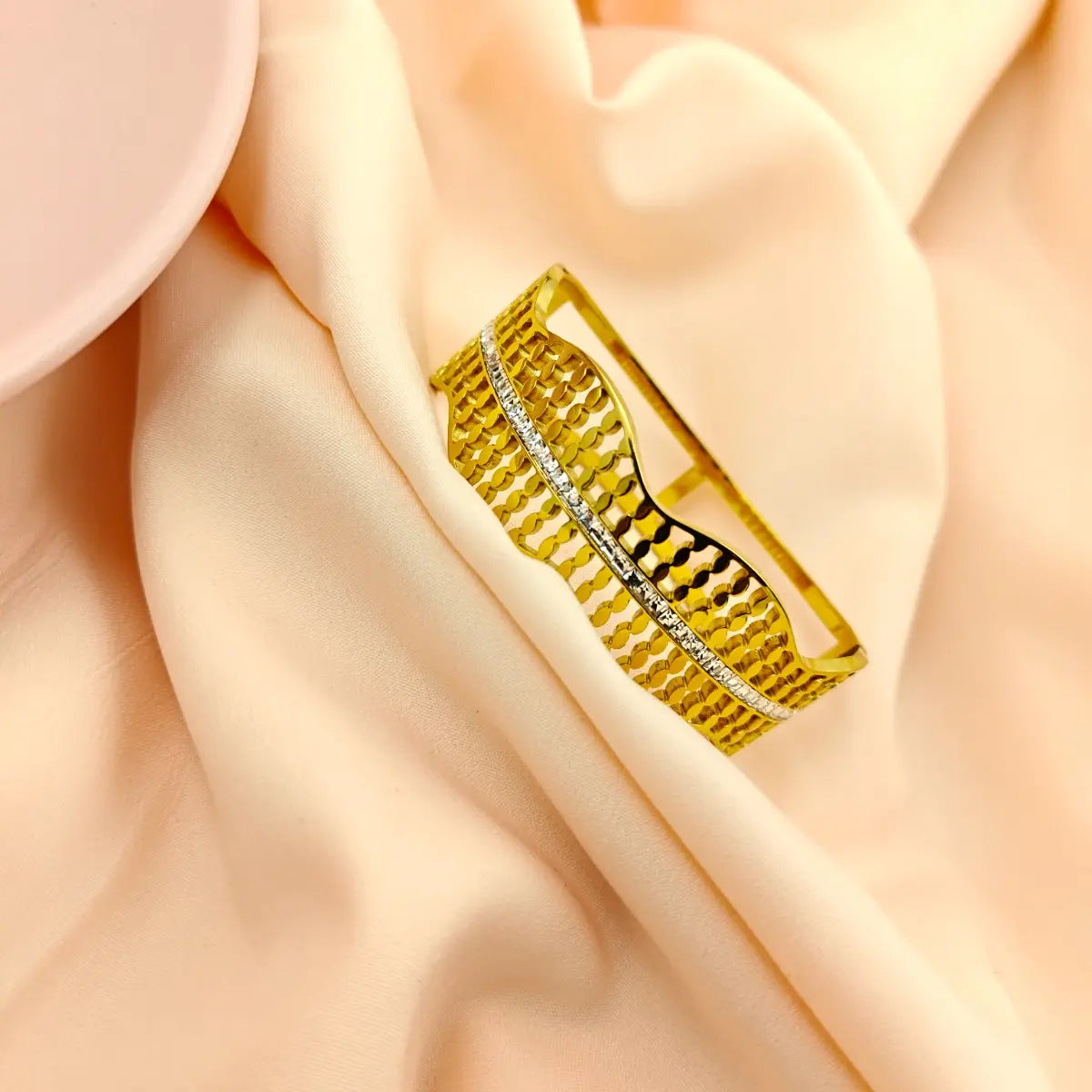 Royal Lattice Bangle