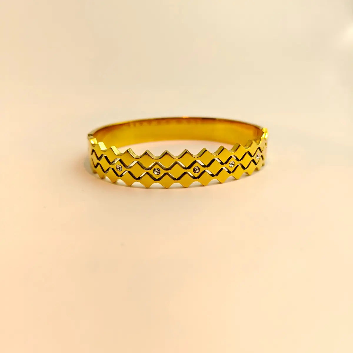 ZigZag Spark Bangle