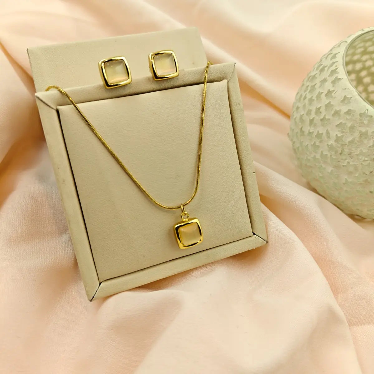 Modern Serenity Pendant Set