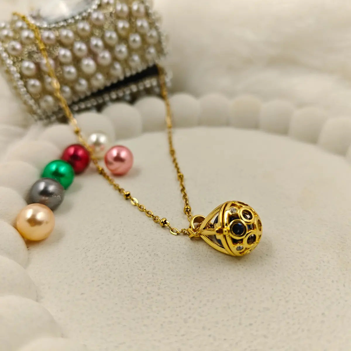 Interchangeable Teardrop Cage Pearl Necklace