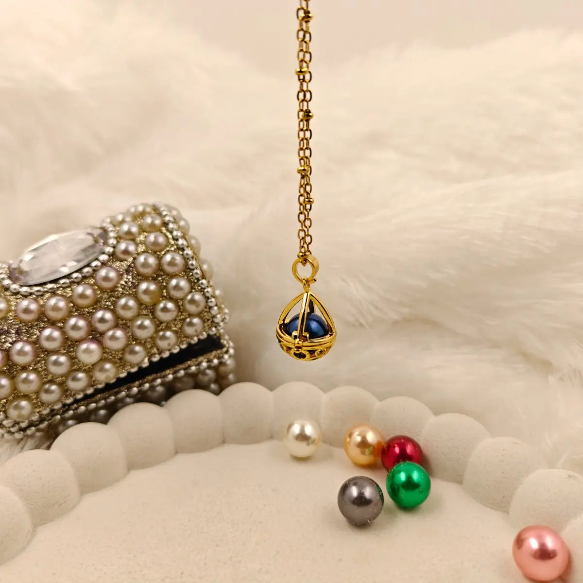 Interchangeable Teardrop Cage Pearl Necklace