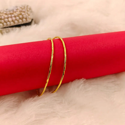 Elara Bangle Set