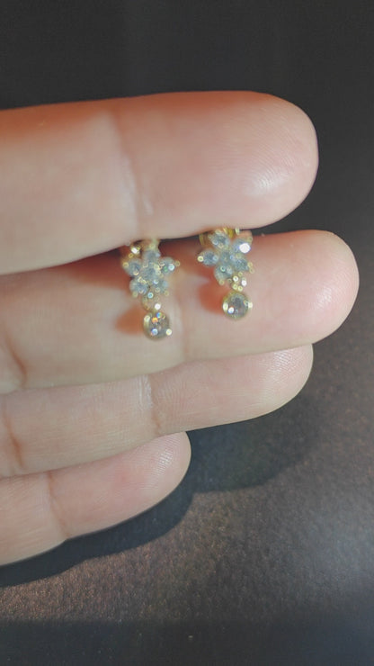 Daisy Spark Drop Studs
