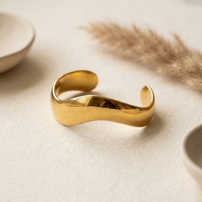 Wavy Luxe Cuff