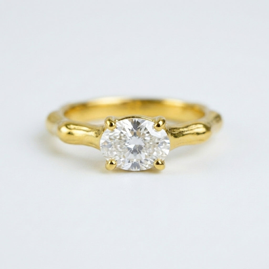 Aurora Solitaire Ring