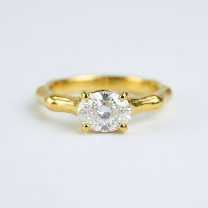 Aurora Solitaire Ring