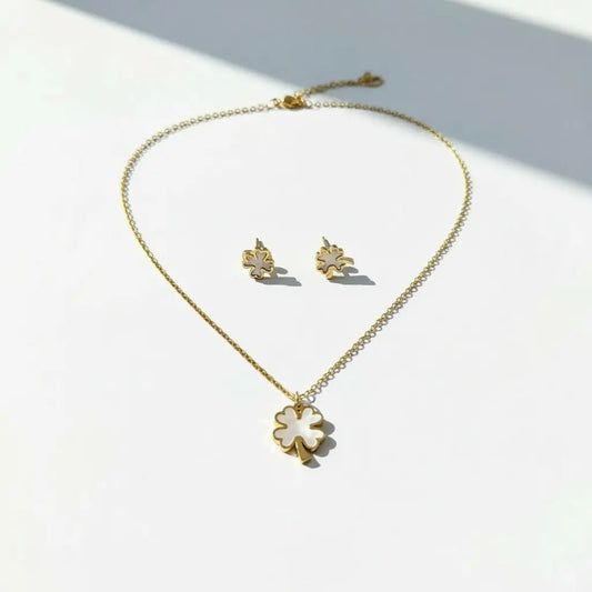 Lucky Clover Pendant Set