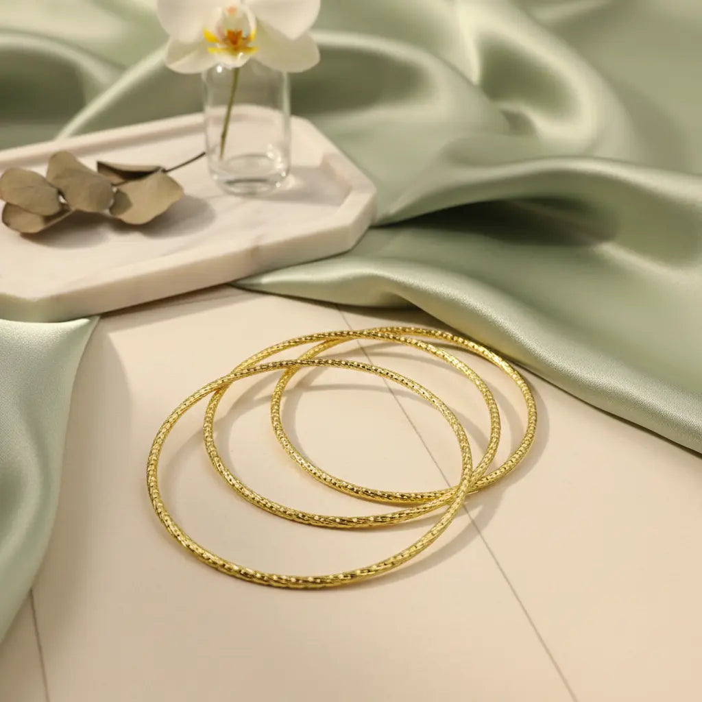 Aura Bangle Set