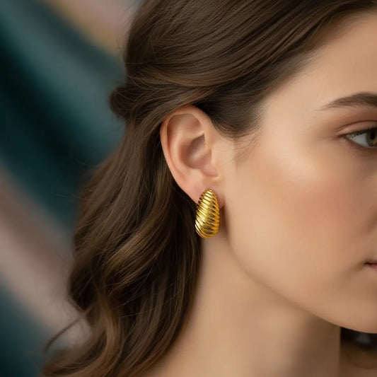 Ribbed Croissant Stud Earrings