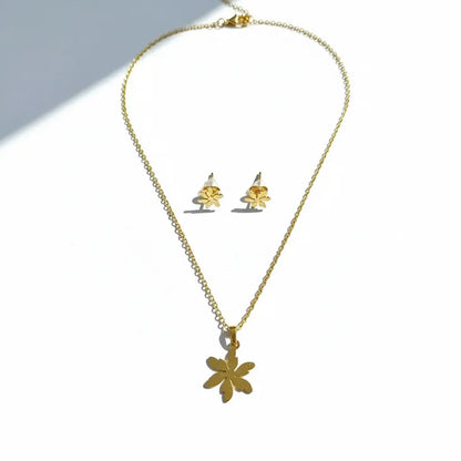 Minimalist Flower Pendant Set