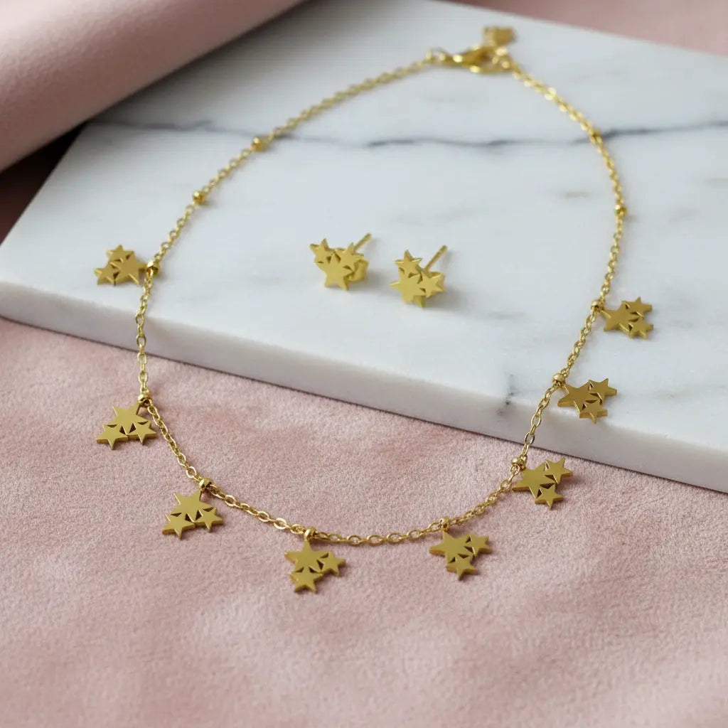 Gold Multi Star Necklace Set