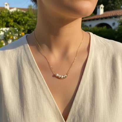 Pearl Arc Glow Necklace