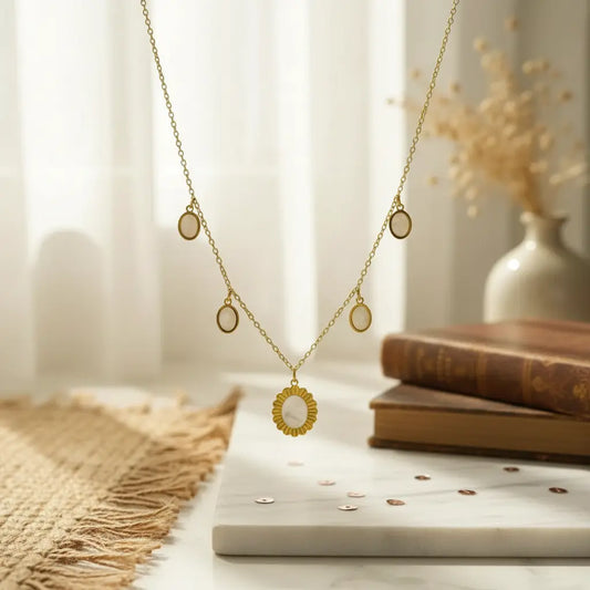 Dainty Dangle Necklace