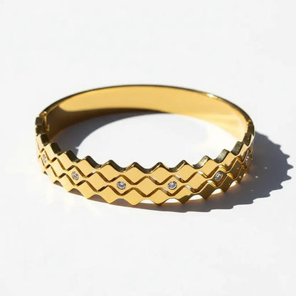 ZigZag Spark Bangle