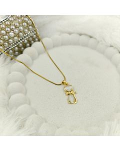 Elegant Pearl Cat Necklace