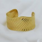 Gold Ribbed Cuff Bracelet  – Anti Tarnish Gold Plated
