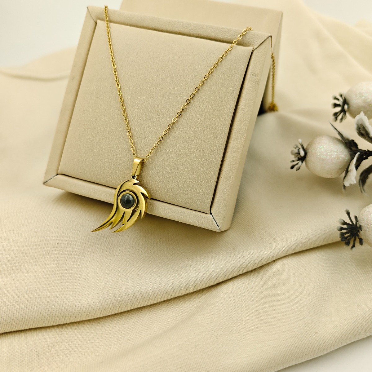 Golden Winged Aura Necklace