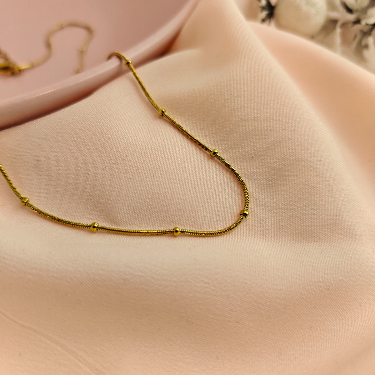 Minimalist Beaded Chain