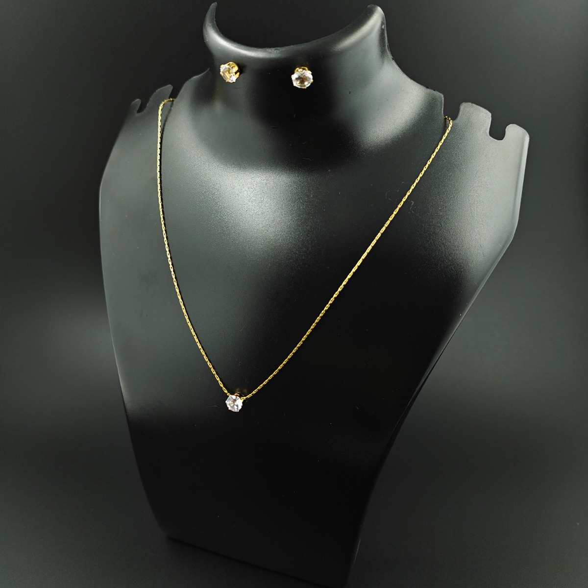 Everyday Elegance Pendant Set - Hover