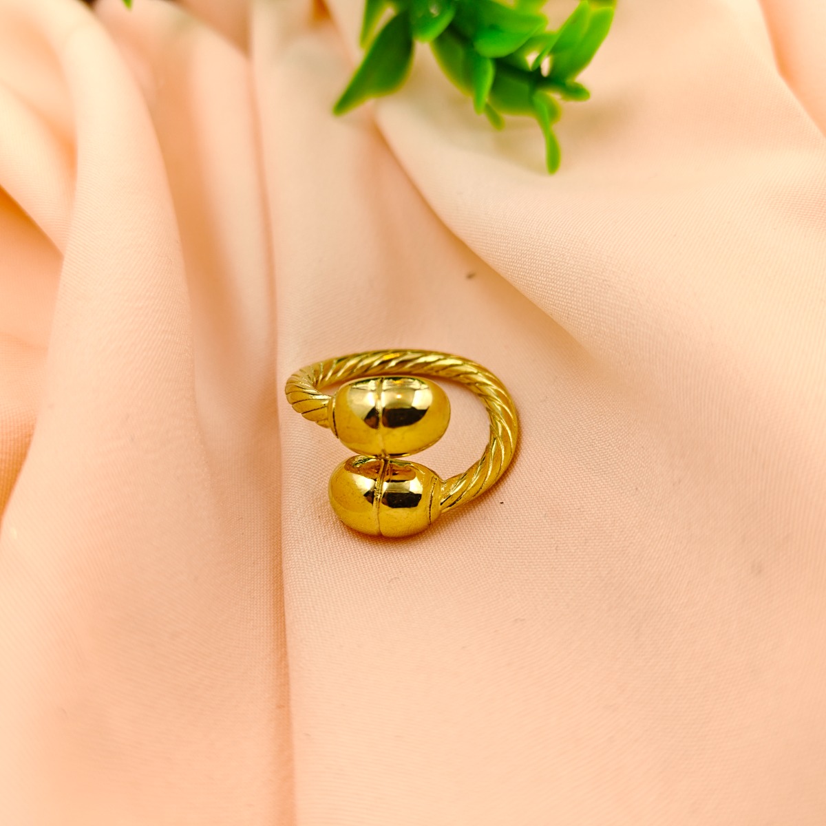 Twisted Rope Ring - Hover