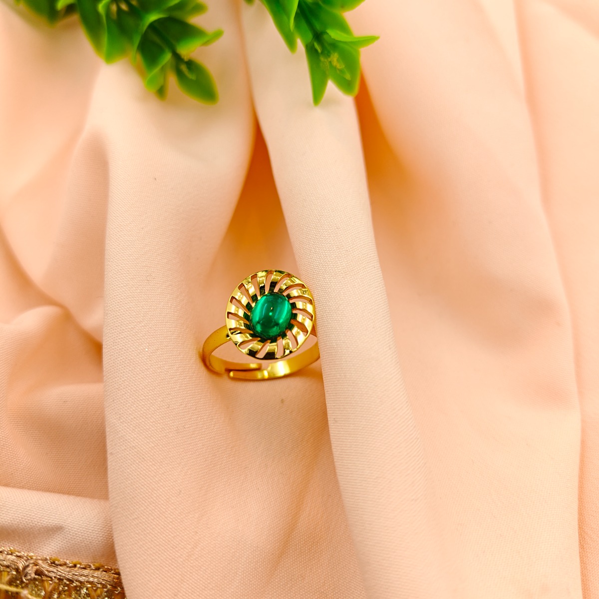 Emerald Orb Ring