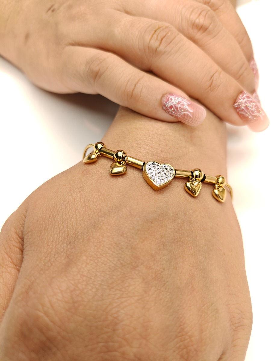 Playful Romance Bracelet - Hover