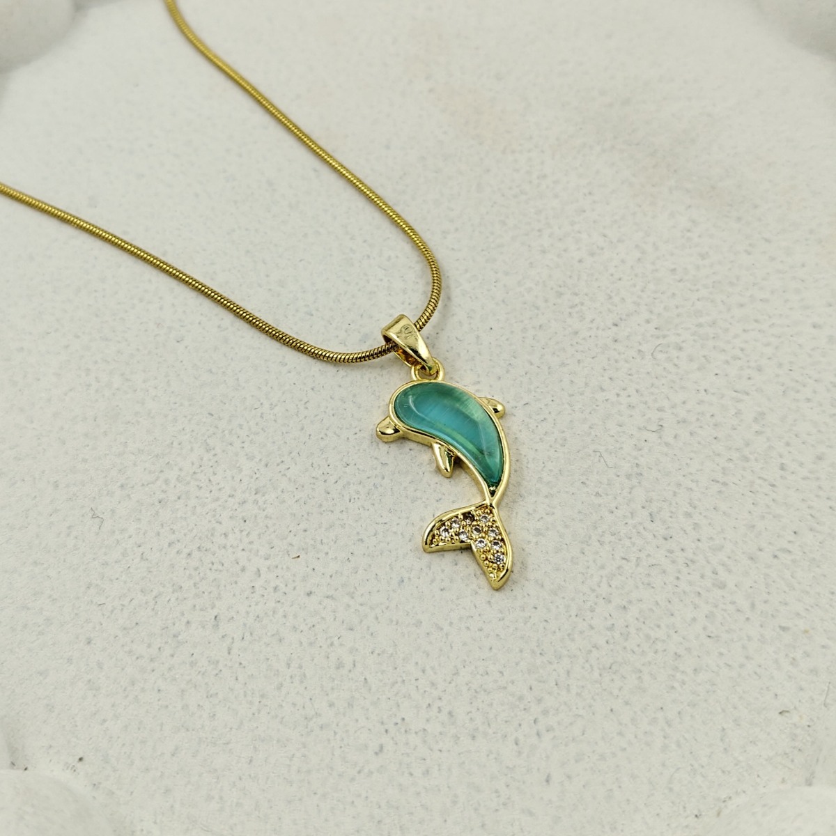 Ocean Dream Dolphin Necklace - Hover