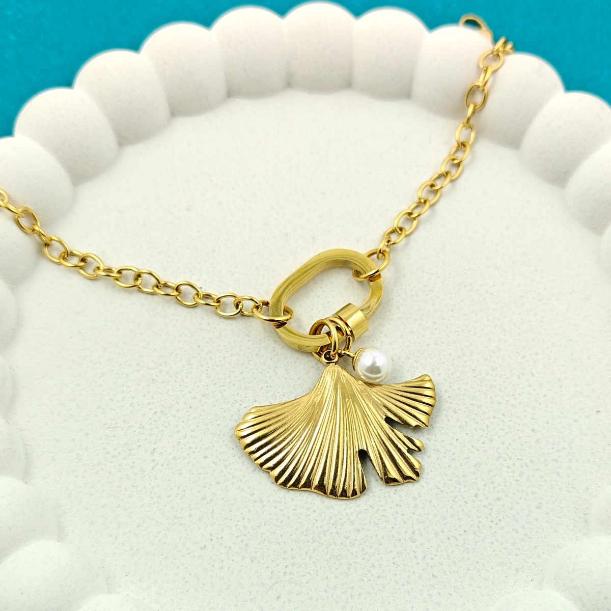 Ginkgo leaf & Pearl Bracelet